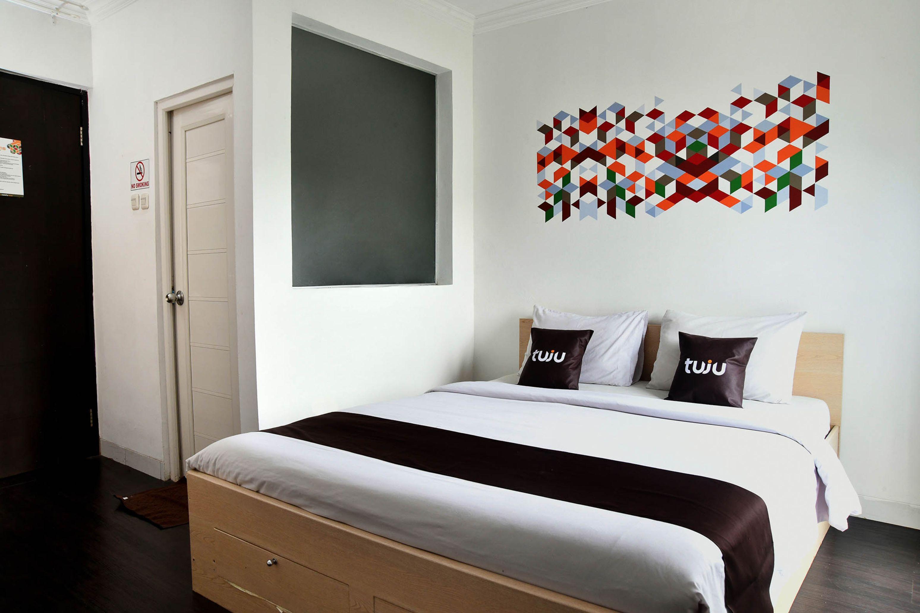 ทูจู อาบูเซริน ชาเรียะห์ Hotel จาการ์ตา ภายนอก รูปภาพ