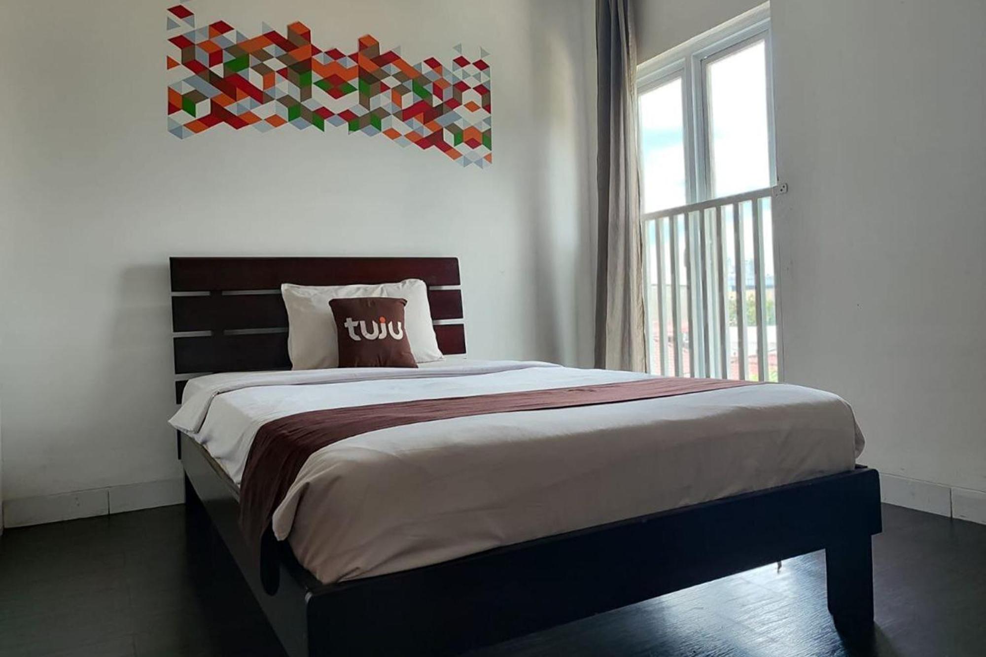 ทูจู อาบูเซริน ชาเรียะห์ Hotel จาการ์ตา ภายนอก รูปภาพ